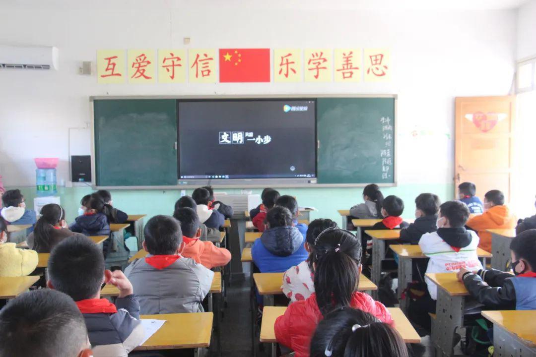 大米种子干果立式称重颗粒包装机全自动定量包装秤